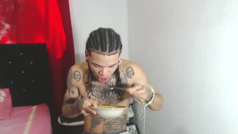 Snapshot of jeykob_23 chatting on March 6, 2025, 7:43 pm JEYKOB online show from March 6, 2025, 7:43 pm