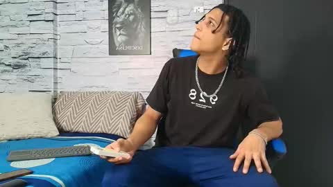 jhay_wheeler777 online show from November 26, 2025, 11:28 pm