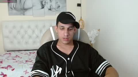 Snapshot of jheidertwink chatting on December 9, 2024, 4:01 am Jheider R. online show from December 9, 2024, 4:01 am