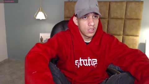 Snapshot of jheidertwink chatting on December 24, 2024, 3:38 am Jheider R. online show from December 24, 2024, 3:38 am