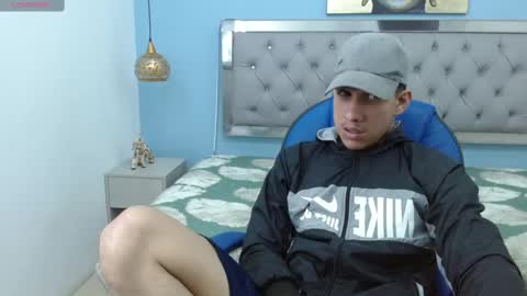 Snapshot of jheidertwink chatting on December 27, 2024, 7:29 am Jheider R. online show from December 27, 2024, 7:29 am