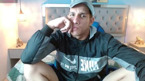 Snapshot of jheidertwink chatting on December 27, 2024, 10:34 am Jheider R. online show from December 27, 2024, 10:34 am