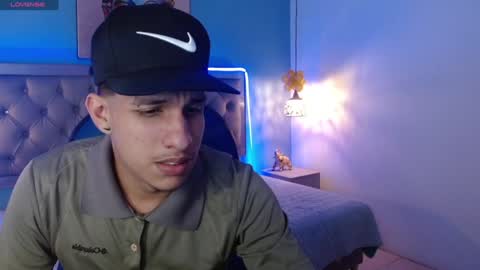 Snapshot of jheidertwink chatting on January 15, 2025, 3:22 am Jheider R. online show from January 15, 2025, 3:22 am