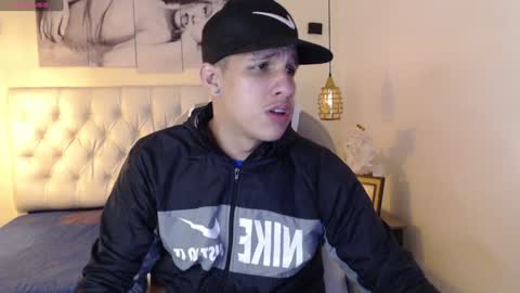 Snapshot of jheidertwink chatting on January 29, 2025, 4:05 am Jheider R. online show from January 29, 2025, 4:05 am