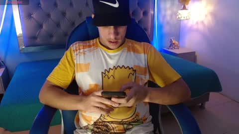 Snapshot of jheidertwink chatting on February 2, 2025, 3:43 am Jheider R. online show from February 2, 2025, 3:43 am