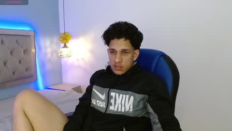 Snapshot of jheidertwink chatting on February 14, 2025, 6:02 am Jheider R. online show from February 14, 2025, 6:02 am