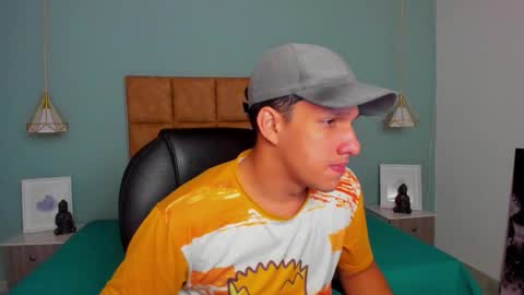 Snapshot of jheidertwink chatting on September 15, 2025, 12:27 pm Jheider R. online show from September 15, 2025, 12:27 pm