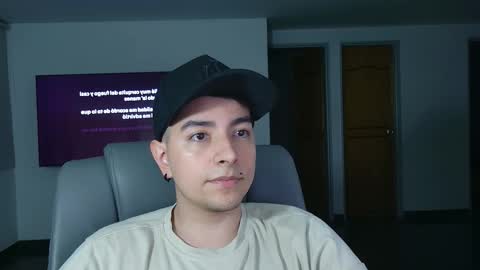 Jhoan Saenz online show from November 2, 2025, 12:13 am