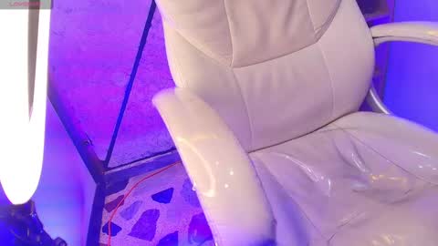 jhoanleandro online show from February 22, 2025, 10:51 am