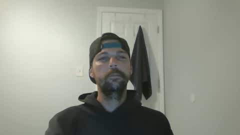 Snapshot of jholls chatting on November 30, 2025, 4:38 am jholls online show from November 30, 2025, 4:38 am