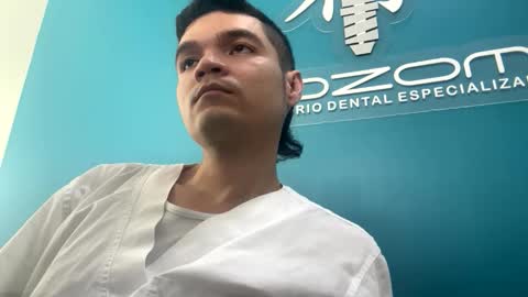 jhon446882 online show from December 15, 2025, 3:38 pm