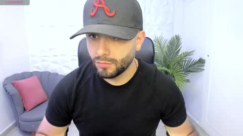 Snapshot of jhon_bear02 chatting on February 27, 2025, 11:10 am John Bear.... online show from February 27, 2025, 11:10 am