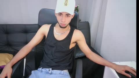 jhon_malo online show from January 29, 2025, 3:12 am