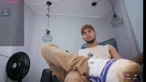 jhon_malo online show from February 14, 2025, 5:41 am