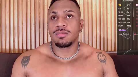 jhon online show from October 4, 2025, 6:28 pm