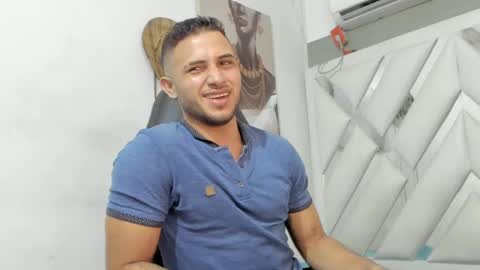 Snapshot of jhonny_flames7 chatting on January 17, 2025, 10:11 am jhonny online show from January 17, 2025, 10:11 am