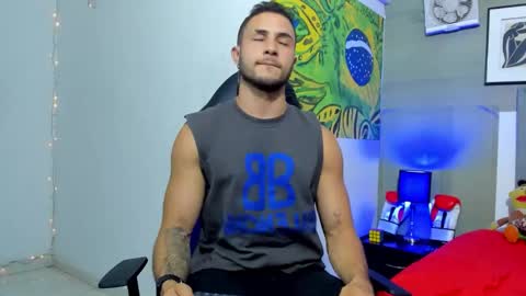 Snapshot of jhonny_flames7 chatting on November 13, 2025, 4:33 am jhonny online show from November 13, 2025, 4:33 am