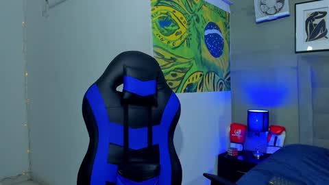 Snapshot of jhonny_flames7 chatting on November 21, 2025, 5:06 am jhonny online show from November 21, 2025, 5:06 am