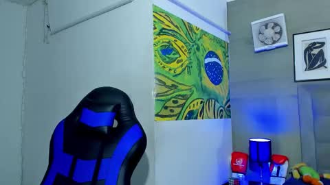 Snapshot of jhonny_flames7 chatting on November 24, 2025, 4:12 am jhonny online show from November 24, 2025, 4:12 am