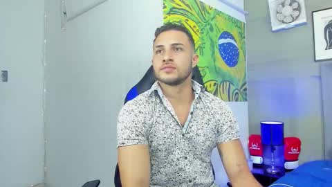 Snapshot of jhonny_flames7 chatting on December 15, 2025, 3:33 am jhonny online show from December 15, 2025, 3:33 am