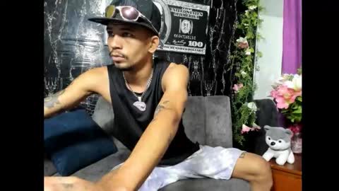 jhonson821 online show from November 18, 2025, 8:41 am