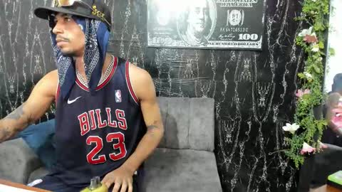 jhonson821 online show from November 20, 2025, 5:56 pm