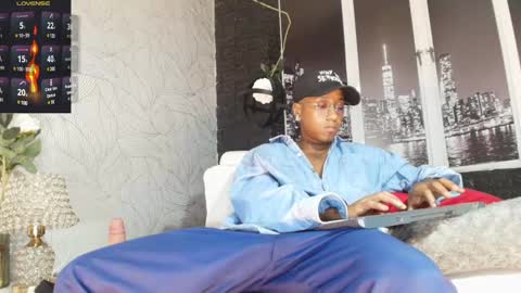 jhonymiller online show from January 22, 2025, 8:17 pm