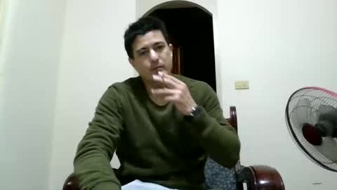 Snapshot of jhwozy chatting on December 15, 2024, 10:50 am jhwozy online show from December 15, 2024, 10:50 am