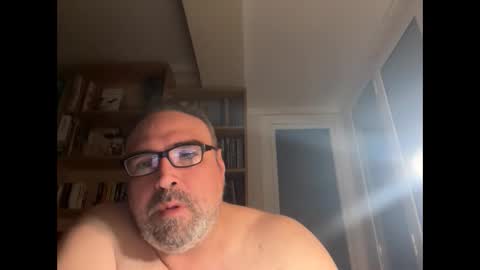 Snapshot of jim_dick chatting on December 17, 2024, 12:23 am Jim Dick online show from December 17, 2024, 12:23 am