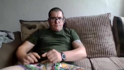 Snapshot of jimchef85 chatting on October 20, 2025, 12:49 pm jimchef85 online show from October 20, 2025, 12:49 pm