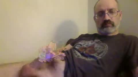 Snapshot of jimmielove2046 chatting on March 1, 2025, 6:13 am jimmielove2046 online show from March 1, 2025, 6:13 am