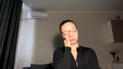 Steff online show from October 28, 2025, 7:12 am