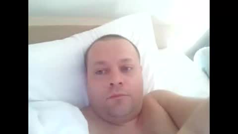 jimmy18love online show from September 23, 2025, 8:28 am