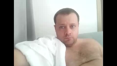 jimmy18love online show from October 28, 2025, 9:57 am