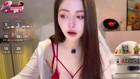jingtian_8888 online show from December 14, 2025, 12:49 am