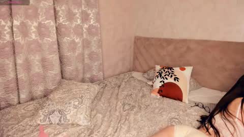 Snapshot of jinny_garland chatting on February 11, 2025, 9:35 pm Jinny online show from February 11, 2025, 9:35 pm