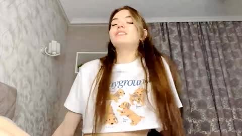 Snapshot of jinny_garland chatting on September 8, 2025, 6:18 pm Jinny online show from September 8, 2025, 6:18 pm