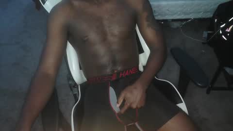 Jinxbear1 online show from February 12, 2025, 6:40 am