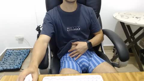 Jon online show from November 11, 2025, 11:27 pm