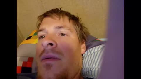 Snapshot of jman22a chatting on November 28, 2025, 10:01 pm jman22a online show from November 28, 2025, 10:01 pm