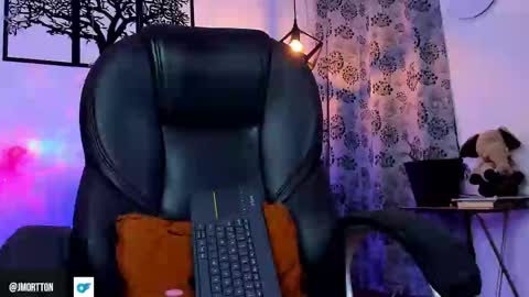 Snapshot of jmortton chatting on March 4, 2025, 12:50 am IGJmortton online show from March 4, 2025, 12:50 am