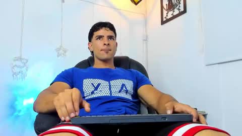 IGJmortton online show from November 23, 2025, 10:48 am