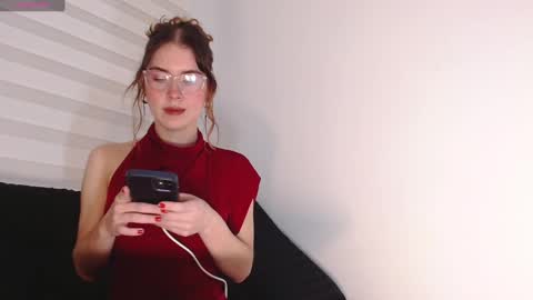 Snapshot of joan_didion chatting on January 1, 2025, 8:02 am Joan Didion online show from January 1, 2025, 8:02 am