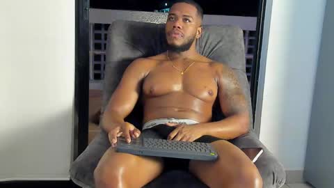 JOAN SAENZ online show from January 14, 2025, 6:02 am