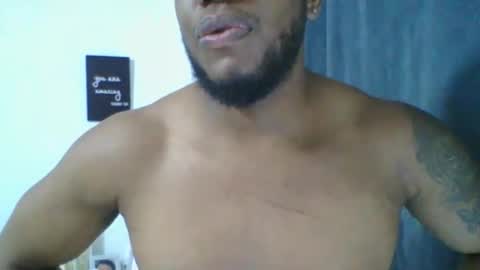 JOAN SAENZ online show from November 21, 2025, 1:15 am