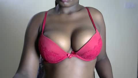 Snapshot of joankein_255 chatting on February 21, 2025, 1:22 pm varl online show from February 21, 2025, 1:22 pm