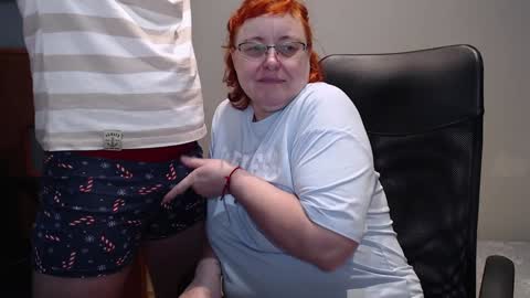 Snapshot of joannaandneighbour chatting on December 25, 2024, 10:17 am Joanna and Greg online show from December 25, 2024, 10:17 am