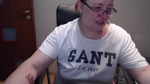 Snapshot of joannaandneighbour chatting on January 12, 2025, 9:51 am Joanna and Greg online show from January 12, 2025, 9:51 am