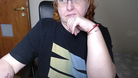 Snapshot of joannaandneighbour chatting on January 20, 2025, 10:40 am Joanna and Greg online show from January 20, 2025, 10:40 am