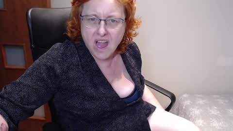 Snapshot of joannaandneighbour chatting on January 29, 2025, 2:21 pm Joanna and Greg online show from January 29, 2025, 2:21 pm